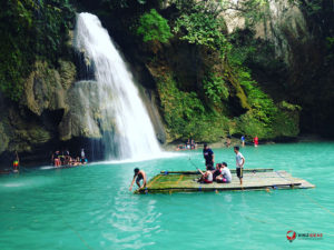 kawasan falls cebu
