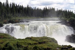 Pisew Falls