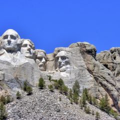 Mount Rushmore Reimagined: Luxurious Glamping Amidst Timeless Grandeur