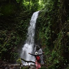 The Ultimate Solo Travel Guide: Travel Alone & Love It