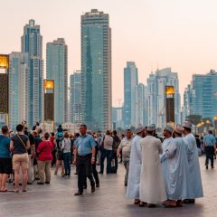 Dubai Unveiled: A Comprehensive Traveler’s Handbook to Unearth Hidden Jewels and Must-See Wonders