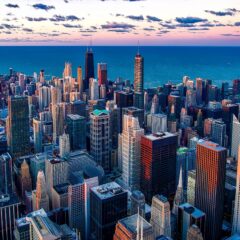 Unlocking Chicago: A Native’s Insider Guide to the Windy City’s Fusion of Urban Energy and Historical Charm