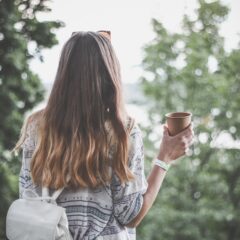 Navigating Your Journey: 5 Strategies to Ease Financial Stress While Traveling