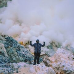 Exploring Kawah Ijen: A Guide to Java’s Spectacular Volcano Lake and Blue Fire