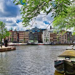 Spring Escape from Amsterdam: Your Complete Guide to Visiting Keukenhof Gardens