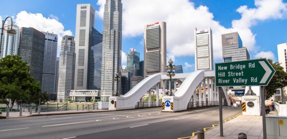Singapore on a Budget: How to Save in a Luxury City